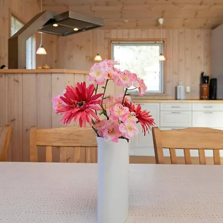 Three-bedroom Holiday In Hjorring 10